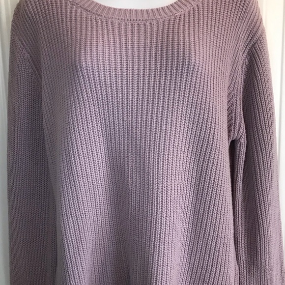 Moon & Madison Women’s Crew Neck Sweater with back lace up detail size XL in EUC - Picture 2 of 13